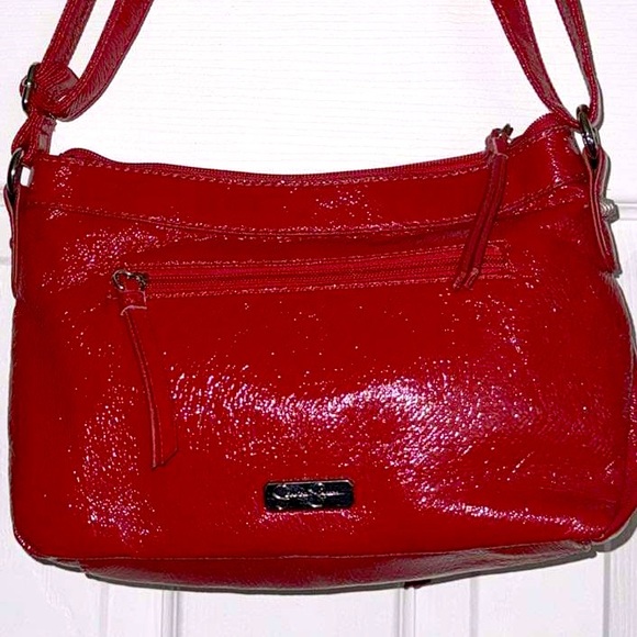 NWOT Jessica Simpson red purse! New never used! Crossbody adjustable strap! - Picture 2 of 7